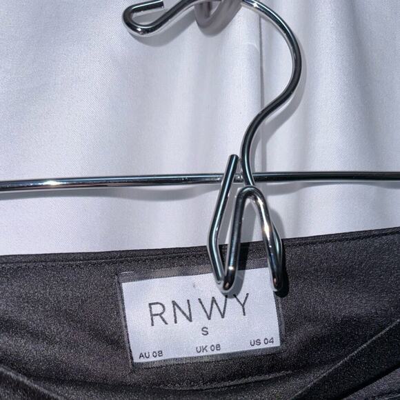 RNWY satin-feel high waist wide leg trousers | Sz 4 - Picture 5 of 6